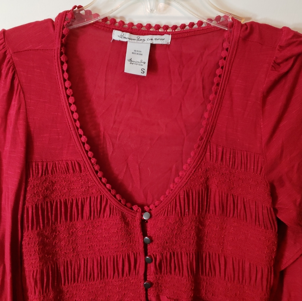 American Rag Size S Red Rayon/Spandex Knit Smocked Boho L/S Bell Button Front